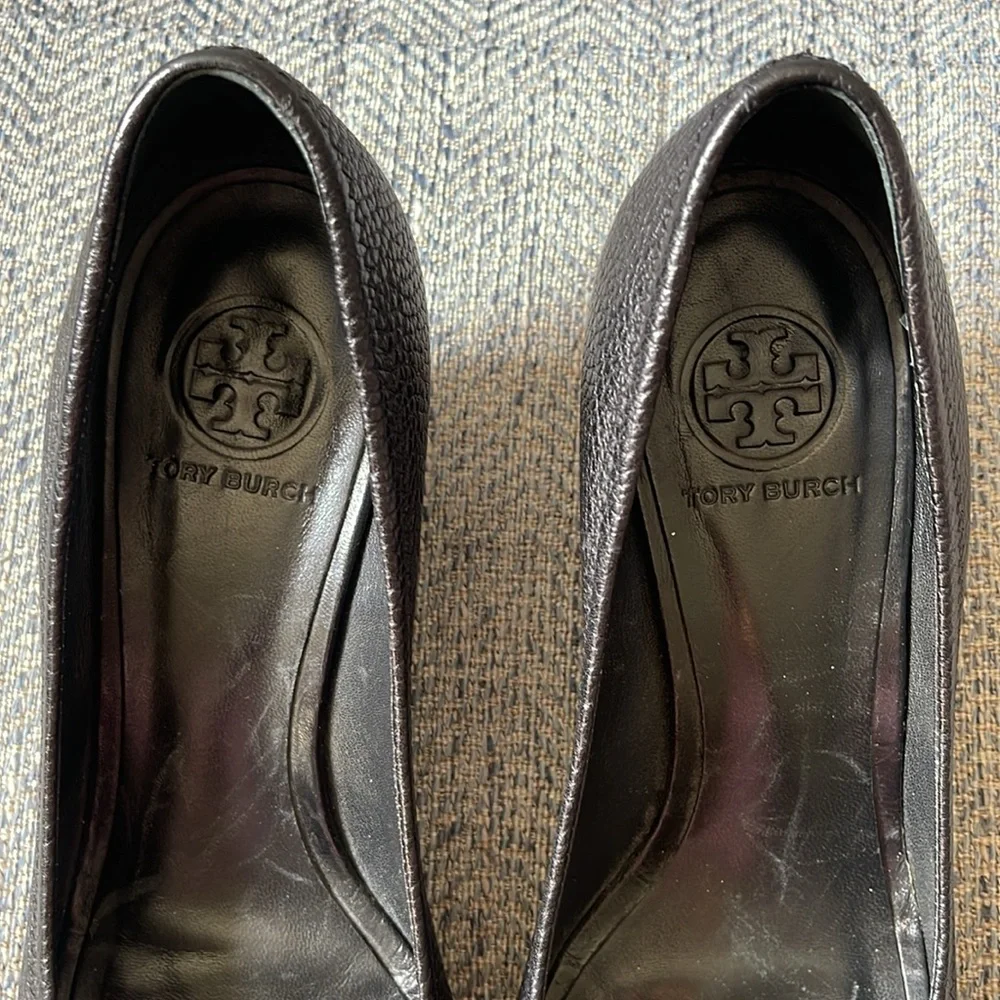 Tory Burch Alice Women’s Brown Leather Wedge Heels Size: 9.5M